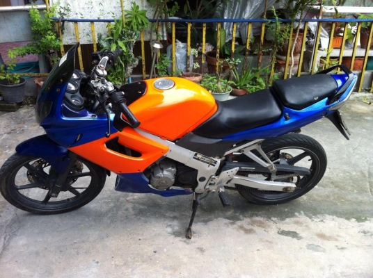 ขายHonda Cbr150คาร์บูปี2004ราคา20000บาทลดได้ ขายHonda Cbr150คาร์บูปี2004ราคา20000บาทลดได้