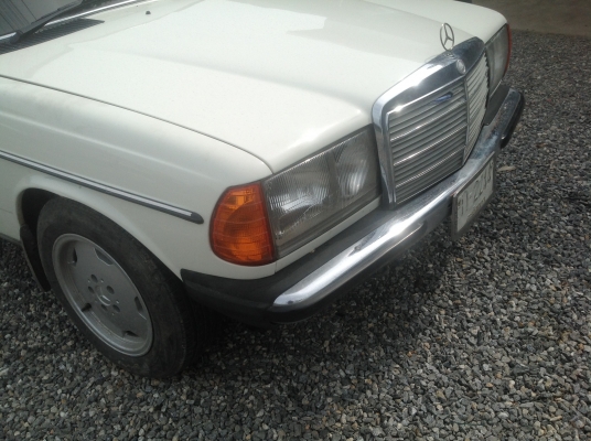 เบ้นซ์เก่าเก็บ  แวน 123  เครื่องดีเชล 2990 CC  ออโต้