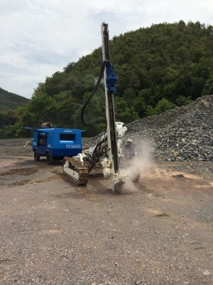 ขายรถเจาะหิน