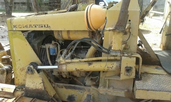 รถแทรกเตอร์ KOMATSU D21A รุ่น 5