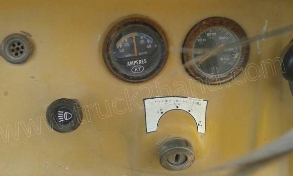 รถแทรกเตอร์ KOMATSU D21A รุ่น 5