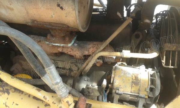 รถแทรกเตอร์ KOMATSU D21A รุ่น 5