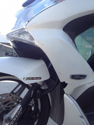 ขาย PCX 125 i ปี 2553 สีขาว เดิมแท้ ราคา 36500.- บาท