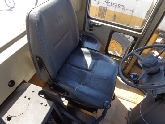 ขายรถตัก Komatsu WA 300-1 นำเข้า ไม่เคยใช้งานในไทย สภาพสวยมาก พร้อมใช้ ขายถูกมากๆๆ 090-986-2521