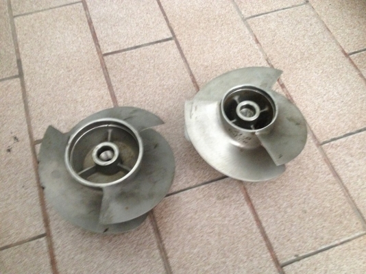 ใบเจ็ตสกี 2 ใบเหมาๆของเก่าญี่ปุ่นสถาพดี