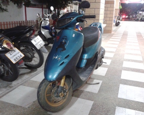 ขายรถป๊อป,DIO ZX'AF34 เครื่องเดิมๆโช๊คทองล้อแม็ก 9,500 ขายรถป๊อป,DIO ZX'AF34 เครื่องเดิมๆโช๊คทองล้อแม็ก 9,500