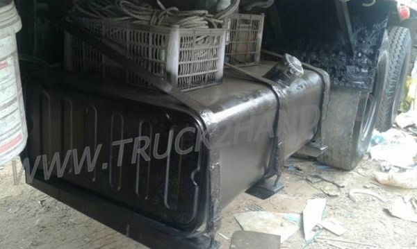 HINO 10 ล้อ กระบะรั้วเหล็ก รุ่น FL3H เครื่อง 6 สูบ 195 แรงม้า