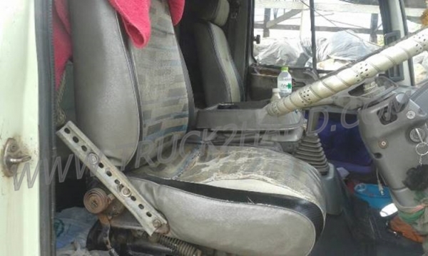 HINO 10 ล้อ กระบะรั้วเหล็ก รุ่น FL3H เครื่อง 6 สูบ 195 แรงม้า