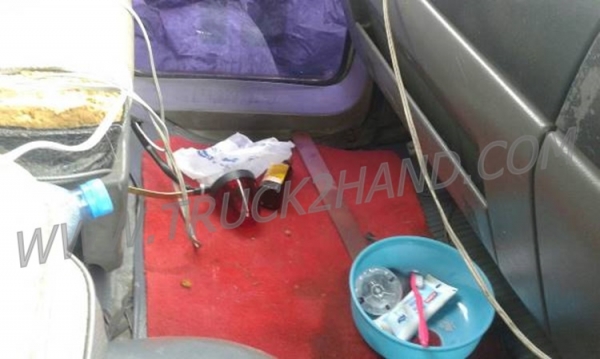 HINO 10 ล้อ กระบะรั้วเหล็ก รุ่น FL3H เครื่อง 6 สูบ 195 แรงม้า