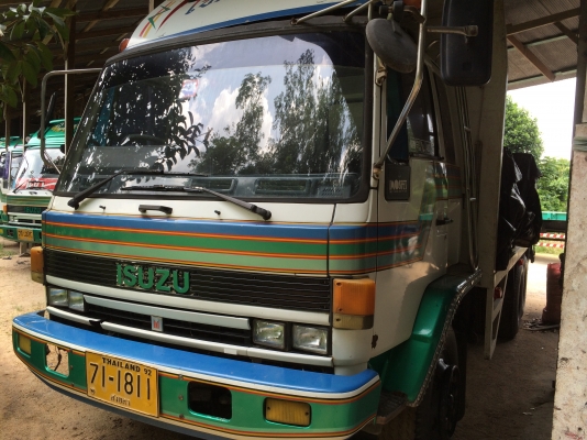 10ล้อพื้เรียบเพลาเดียว 175 แรง FVM12MY K-36004964 เครื่อง6BG1..รถสวย..เจ้าของดูแลดีมาก..ลองดูรูป.