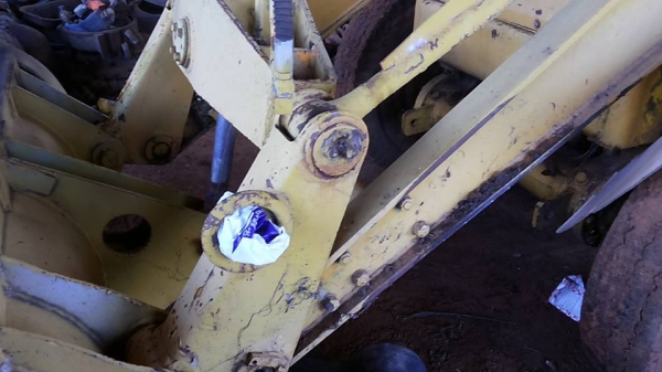 **139,000 บ.ต่อรอง**ขายรถตักล้อยาง KOMATSU SD20 DA120-6สูบ เอวแข็ง เครื่องฟิตใหม่ ปั้มดี แขนเดิม ไม่ปะไม่ร้าว บุ้งกี๋เดิม ไม่ผุ บอดี้เดิม ช่วงล่างดี สีสันเดิมยังดูดี ยางดี4เส้น รถทำงานลุยงานดี ระบบไฮฯใช้งานปกติ เกียร์ดีไม่หลุด ฟิตเครื่องใหม่ๆ แน่นๆ พร้อมใ