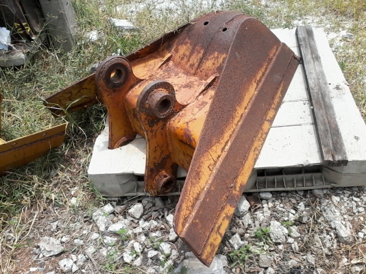 ขายบุ้งกี๋ซอยร่องสวนของใหม่ยังไม่เคยใช้งานใส่กับรถ 100-120