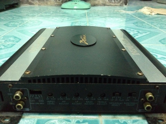 แอมป์2ch บอสวิค มือสองสวยๆเดิม ขับกลางแหลมเพราะๆ ขาย 1500 บาท
