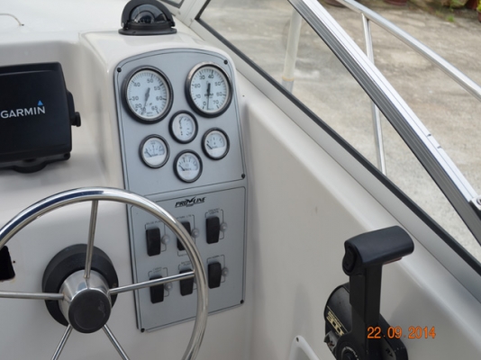 Proline 201WA, 20 foot walkaround with 150 HP Mercury