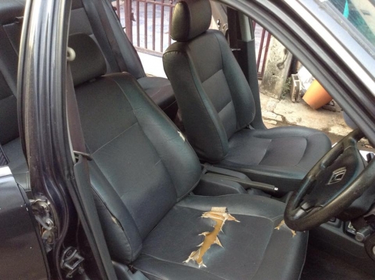 ขาย honda accord ปี 90 เครื่องเดิม ออโต้ รถจอดนาน สตาจ ไม่ติด ต้องลากไปซ่อมเอา ก่อนจอด ขับได้ปกติ ไฟฟ้า คอลโซลสวย ไม่แตก สีพอได้ ราคานี้ได้ทะเบียนก็คุ้ม แล้วว กอล์ฟเจ้าเก่า 085-359-4089 ครับ ดูรถสายไหมวงศกร (ถ้าช้าทำติดขายอีกราคาน่ะครับ )