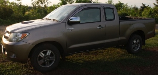 ขาย vigo 2007 cab 2.5 mt ขาย vigo 2007 cab 2.5 mt