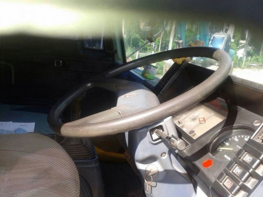 รถอีซูซุ 6 ล้อดั้ม 195 แรงม้า. ปี 40 สนใจติดต่อ 081 - 6079515 รถอีซูซุ 6 ล้อดั้ม 195 แรงม้า. ปี 40 สนใจติดต่อ 081 - 6079515