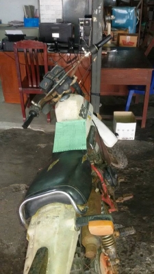 ขาย Ts 125 Er  โคลงแดงไมล็เหลี่ยมตรงรุ่น ทะเบียนพร้อมโอน