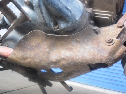 ขาย Ts 125 Er  โคลงแดงไมล็เหลี่ยมตรงรุ่น ทะเบียนพร้อมโอน