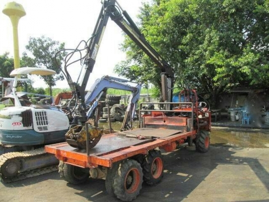 รถ 10 ล้อ คีบไม้.  / 3 เพลา.  สนใจติดต่อ 081 - 6079515