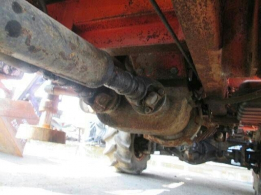 รถ 10 ล้อ คีบไม้.  / 3 เพลา.  สนใจติดต่อ 081 - 6079515