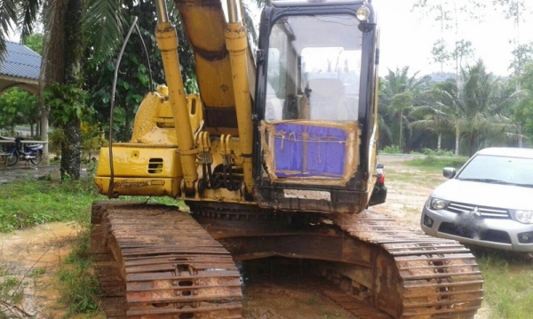 รถแบคโฮ CAT 320C / รถฮีโน่ 10 ล้อดั้ม FM3M เปลื่ยนเครื่อง P11 320 แรงม้า. ( ขายคู่ ) สนใจติดต่อ 081 - 6079515 รถแบคโฮ CAT 320C / รถฮีโน่ 10 ล้อดั้ม FM3M เปลื่ยนเครื่อง P11 320 แรงม้า. ( ขายคู่ ) สนใจติดต่อ 081 - 6079515