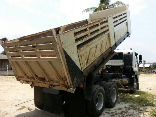 รถอีซูซุ 10 ล้อดั้ม FXZ 360 แรงม้า. ปี 53 ( รถวิ่ง 2xx,xxx กม. ) สนใจติดต่อ 081 - 6079515 รถอีซูซุ 10 ล้อดั้ม FXZ 360 แรงม้า. ปี 53 ( รถวิ่ง 2xx,xxx กม. ) สนใจติดต่อ 081 - 6079515