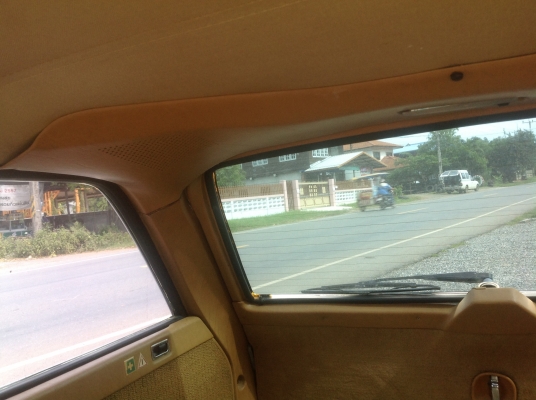 เบ้นซ์เก่าเก็บของอาก๋ง  แวน 123   ดีเชล 2990 cc เกียร ออโต้