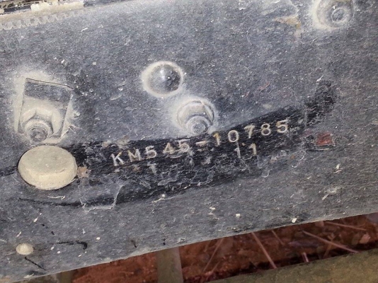 ขายHINO KM545 เครื่อง117แรง เครื่องดี แคชซีสวย ยางใหม่6เส้น ยาว5เมตร ภายในสวย สภาพพร้อมใช้งาน เอกสารพร้อมโอน สนใจโทร 090-8588220คุณนะ ID:narong498 หรือ www.truck.in.th/498