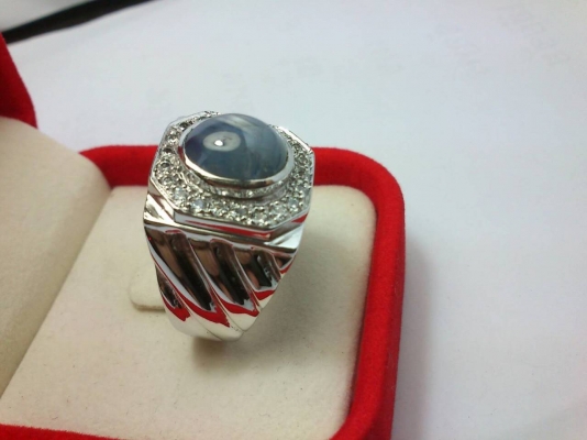 แหวนเงินพลอยบลูสตาร์เมืองจันท์แท้