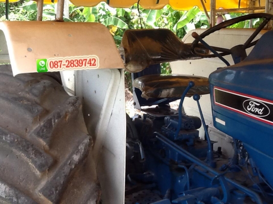 ขายรถไถ มี 2 คัน FORD 6610