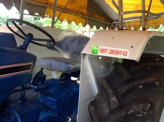 ขายรถไถ มี 2 คัน FORD 6610