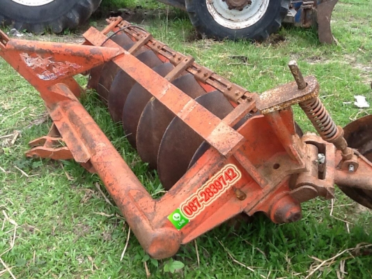 ขายรถไถ FORD NEWHOLLAND 1 เพลา AT 6610