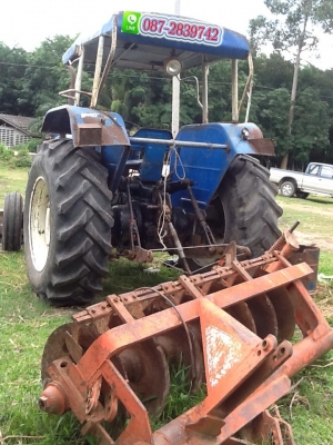 ขายรถไถ FORD NEWHOLLAND 1 เพลา AT 6610