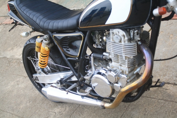 __SR400 ล้อโต ชุดแต่งสวยๆ สรรพสามิตตัวจริง $ 70,000__