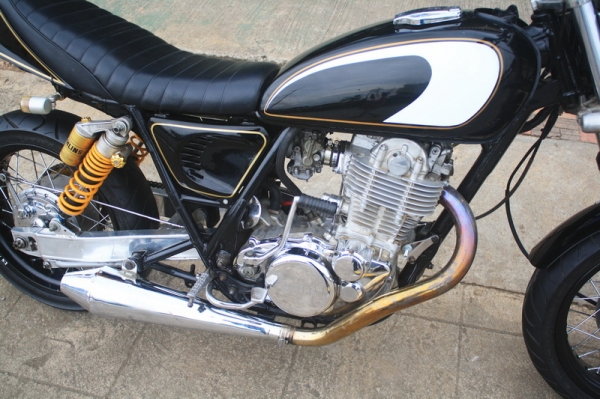 __SR400 ล้อโต ชุดแต่งสวยๆ สรรพสามิตตัวจริง $ 70,000__