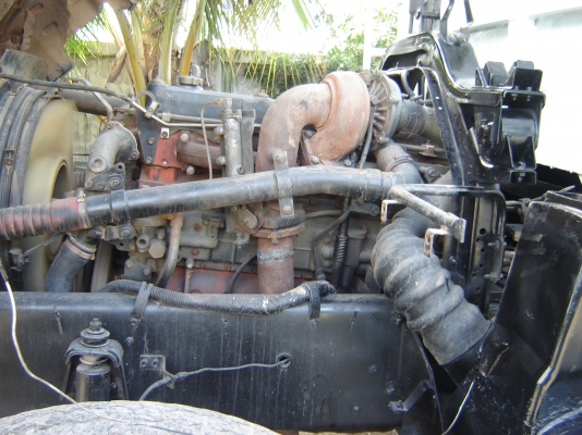 ขาย ISUZU DECA  270 แรงม้า ราคา 1350000 บาท จัดไฟแนนท์ได้ 1000000 บาท  โทร 0920976322