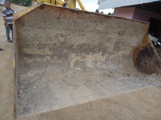 ขายด่วนรถตักเอวอ่อนFURUKAWAเครือง4สูบ2เพลาโฟวีล4WD