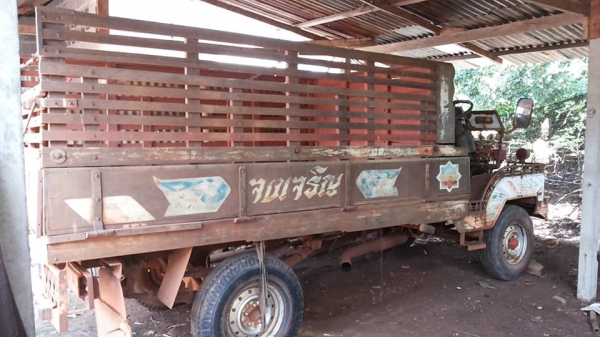 ***ขายแล้วครับขอบคุณ Truck2hand ขายแต๋น4ล้อ เครื่องKUBOTA ET11แรง เครื่องดี สตาร์ทติดง่าย แน่นดี แรงใช้ได้ เกียร์bu เข้าง่ายไม่หลุด ช่วงล่างbuddy คัสซีหน้า4 สวยเดิมไม่ปะไม่ผุ กระบะพื้นไม้คอกไม้สภาพสสวยเดิม ยาว2.50ม.พื้นสวยคอกดี ไม่โก่งไม่โย้ ยางสวย4เส้น ร