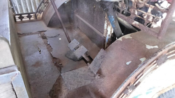 ***ขายแล้วครับขอบคุณ Truck2hand ขายแต๋น4ล้อ เครื่องKUBOTA ET11แรง เครื่องดี สตาร์ทติดง่าย แน่นดี แรงใช้ได้ เกียร์bu เข้าง่ายไม่หลุด ช่วงล่างbuddy คัสซีหน้า4 สวยเดิมไม่ปะไม่ผุ กระบะพื้นไม้คอกไม้สภาพสสวยเดิม ยาว2.50ม.พื้นสวยคอกดี ไม่โก่งไม่โย้ ยางสวย4เส้น ร