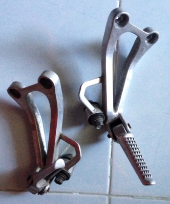 ขายพักเท้าหลัง NSR250