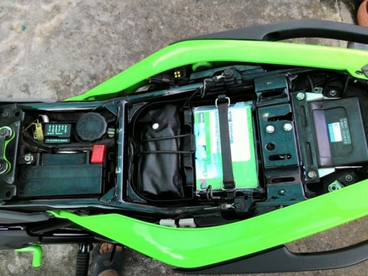 ขาย นินจา650 ปี2010 ABS ทะเบียนพร้อมโอน รถสวยเครื่องดีวิ่งน้อยแค่11xxx ท่ออาคา  สภาพพร้อมใช้