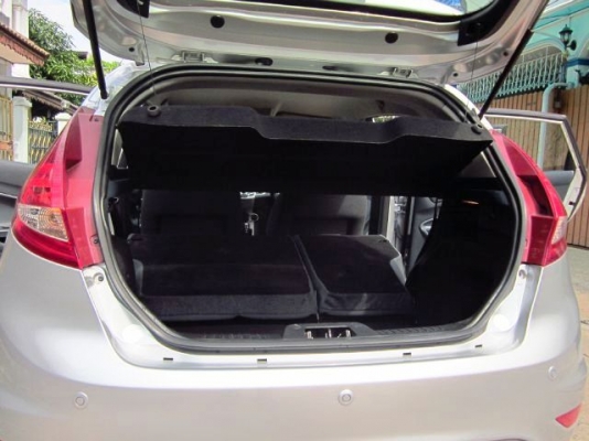 FORD FIESTA 1.6 SPORT เกียร์ออโต้ 5ประตู ปี 2012 วิ่ง6หมื่นโล FORD FIESTA 1.6 SPORT เกียร์ออโต้ 5ประตู ปี 2012 วิ่ง6หมื่นโล