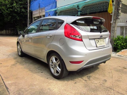 FORD FIESTA 1.6 SPORT เกียร์ออโต้ 5ประตู ปี 2012 วิ่ง6หมื่นโล FORD FIESTA 1.6 SPORT เกียร์ออโต้ 5ประตู ปี 2012 วิ่ง6หมื่นโล