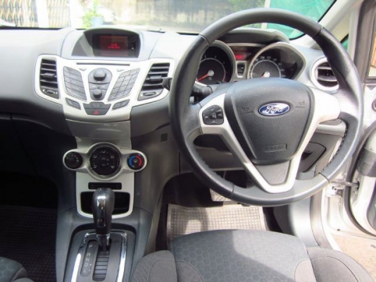 FORD FIESTA 1.6 SPORT เกียร์ออโต้ 5ประตู ปี 2012 วิ่ง6หมื่นโล FORD FIESTA 1.6 SPORT เกียร์ออโต้ 5ประตู ปี 2012 วิ่ง6หมื่นโล