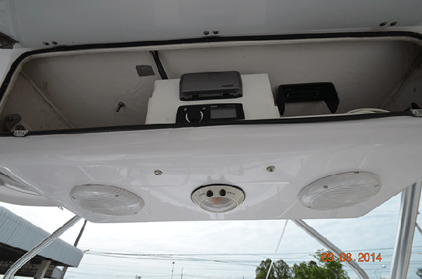 Proline 30Walk, 33 foot, 450 hp Mercury 4 stroke (225x2)