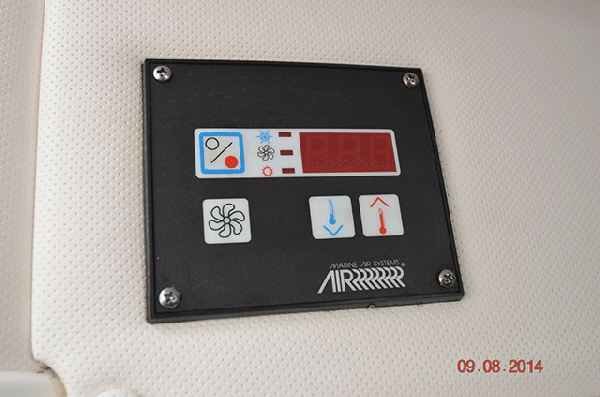 Proline 30Walk, 33 foot, 450 hp Mercury 4 stroke (225x2)