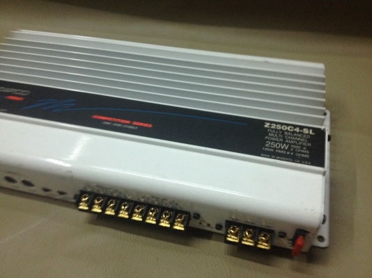 ขายแอมป์ ZAPCO รุ่น Z250C4-SL (4ch) สภาพสวยๆราคาถูกๆ3500.-