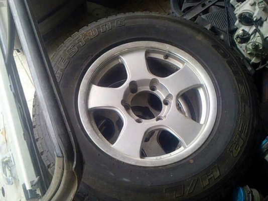 ขายล้อนอกแนวแรลลี่ 6 รู ขอบ 16 พร้อมยาง