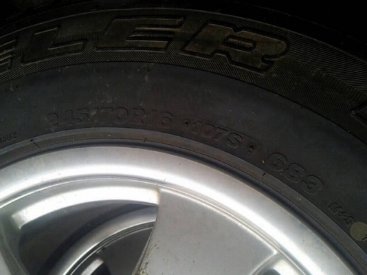 ขายล้อนอกแนวแรลลี่ 6 รู ขอบ 16 พร้อมยาง ขายล้อนอกแนวแรลลี่ 6 รู ขอบ 16 พร้อมยาง